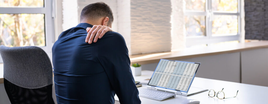 Improve Shoulder Posture with Corrective Exercises: Banish Pain, Enhance Confidence